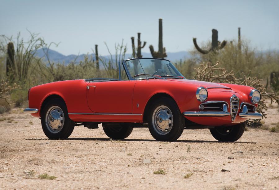  Alfa Romeo Giulia Spider Normale 1966 года  (фото 1 из 9)